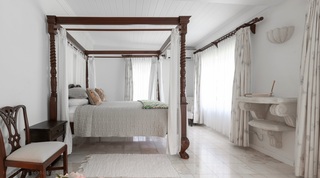 Saramar House villa in Sandy lane, Barbados