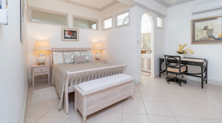 Serenity villa in Sandy Lane, Barbados