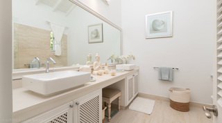 Serenity villa in Sandy Lane, Barbados