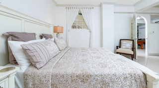 Serenity villa in Sandy Lane, Barbados