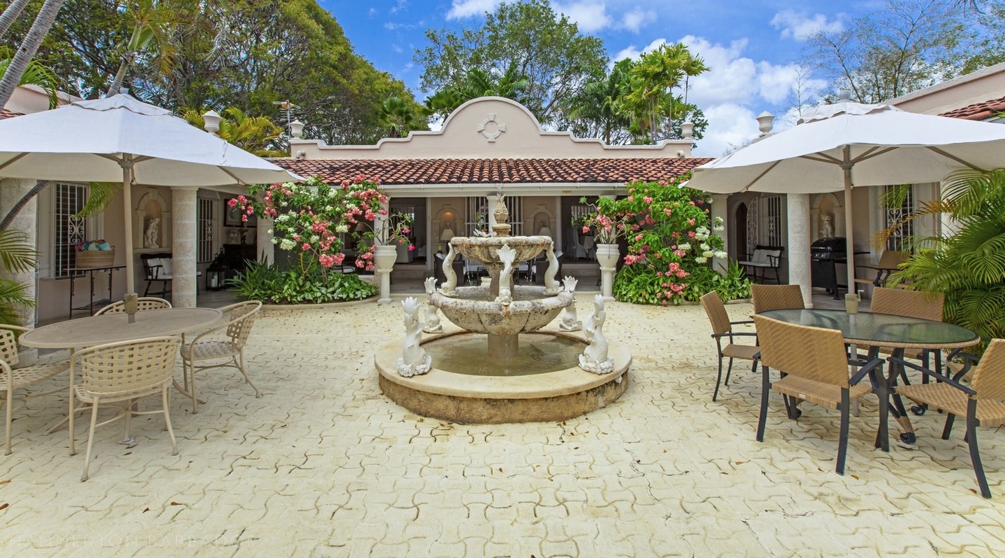 Shangri La villa in Polo Ridge, Barbados