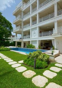 Smugglers Cove 1 apartment in Paynes Bay, Barbados