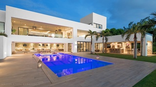 Tara House villa in Speightstown, Barbados