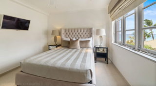 The One at The St. James apartment in Paynes Bay, Barbados