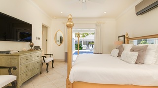 Tradewinds villa in Sandy Lane, Barbados