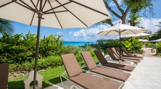 Villas on the Beach 201 - Barolo apartment in Holetown, Barbados