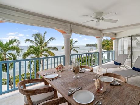 Villas on the Beach 304 apartment in Holetown, Barbados
