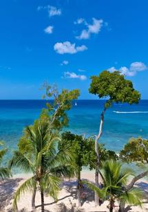 Waterside 101 apartment in Paynes Bay, Barbados