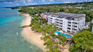 Waterside 101 apartment in Paynes Bay, Barbados