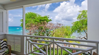 Waterside 301 apartment in Paynes Bay, Barbados