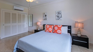 Waterside 303 apartment in Paynes Bay, Barbados