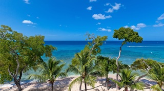 Waterside 402 villa in Paynes Bay, Barbados